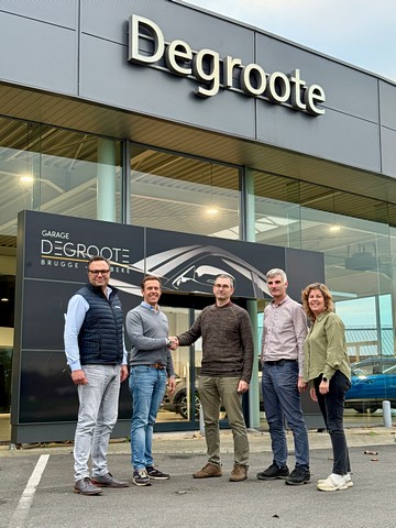 thumbnail-Devisch neemt Garage Degroote in Brugge over